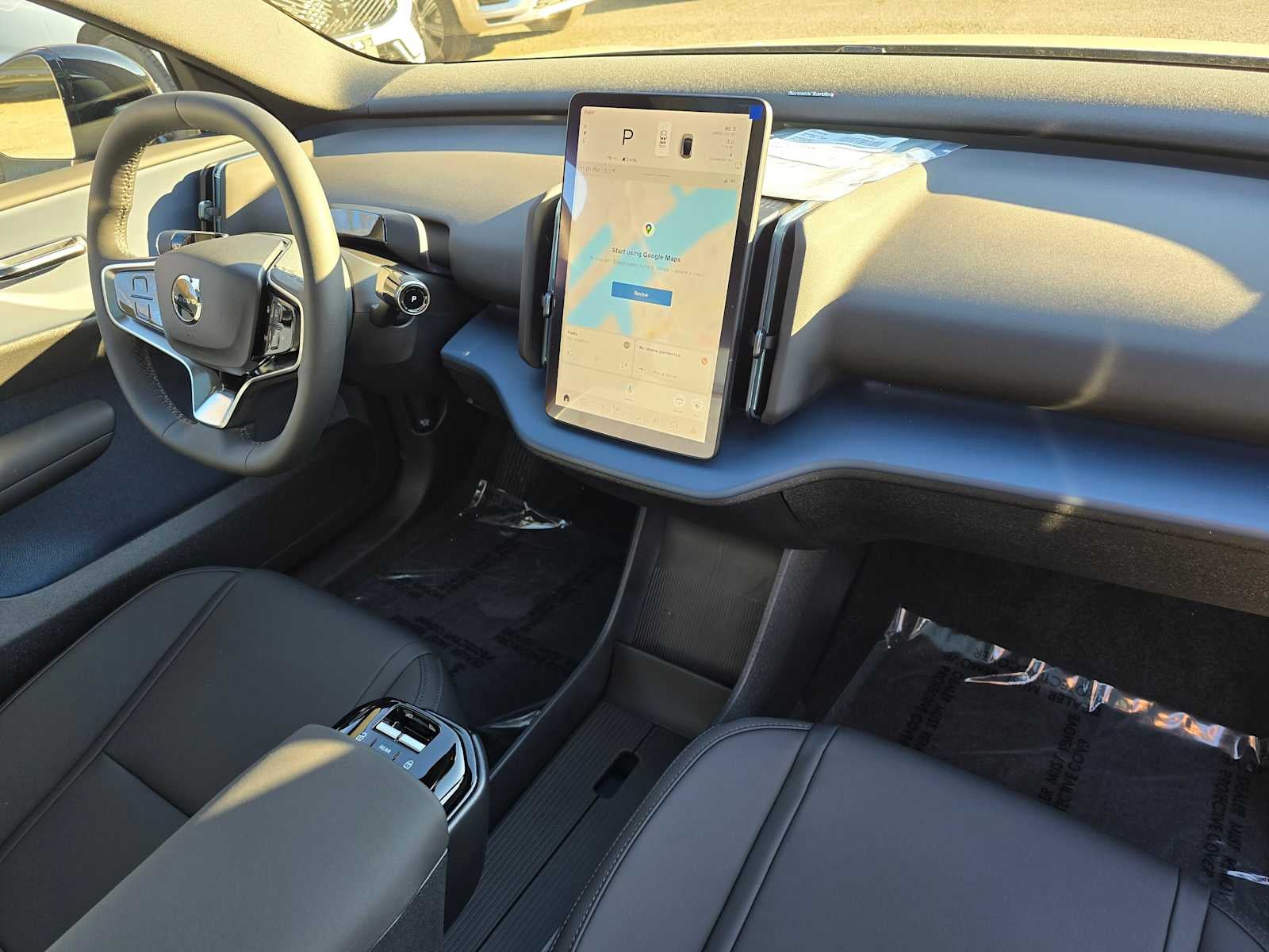 2026 Volvo EX30 Plus
