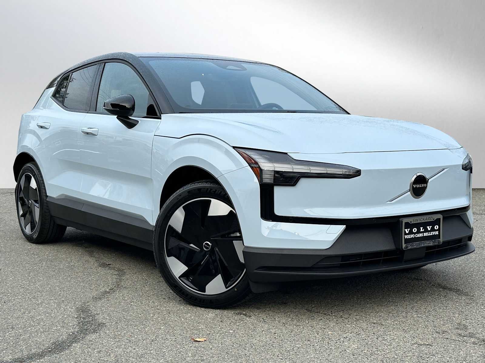 2026 Volvo EX30 Plus