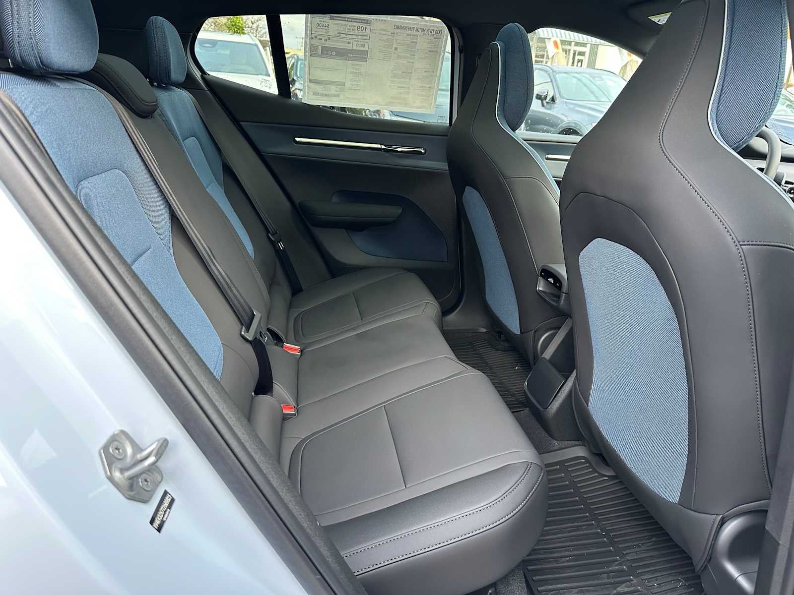 2026 Volvo EX30 Plus