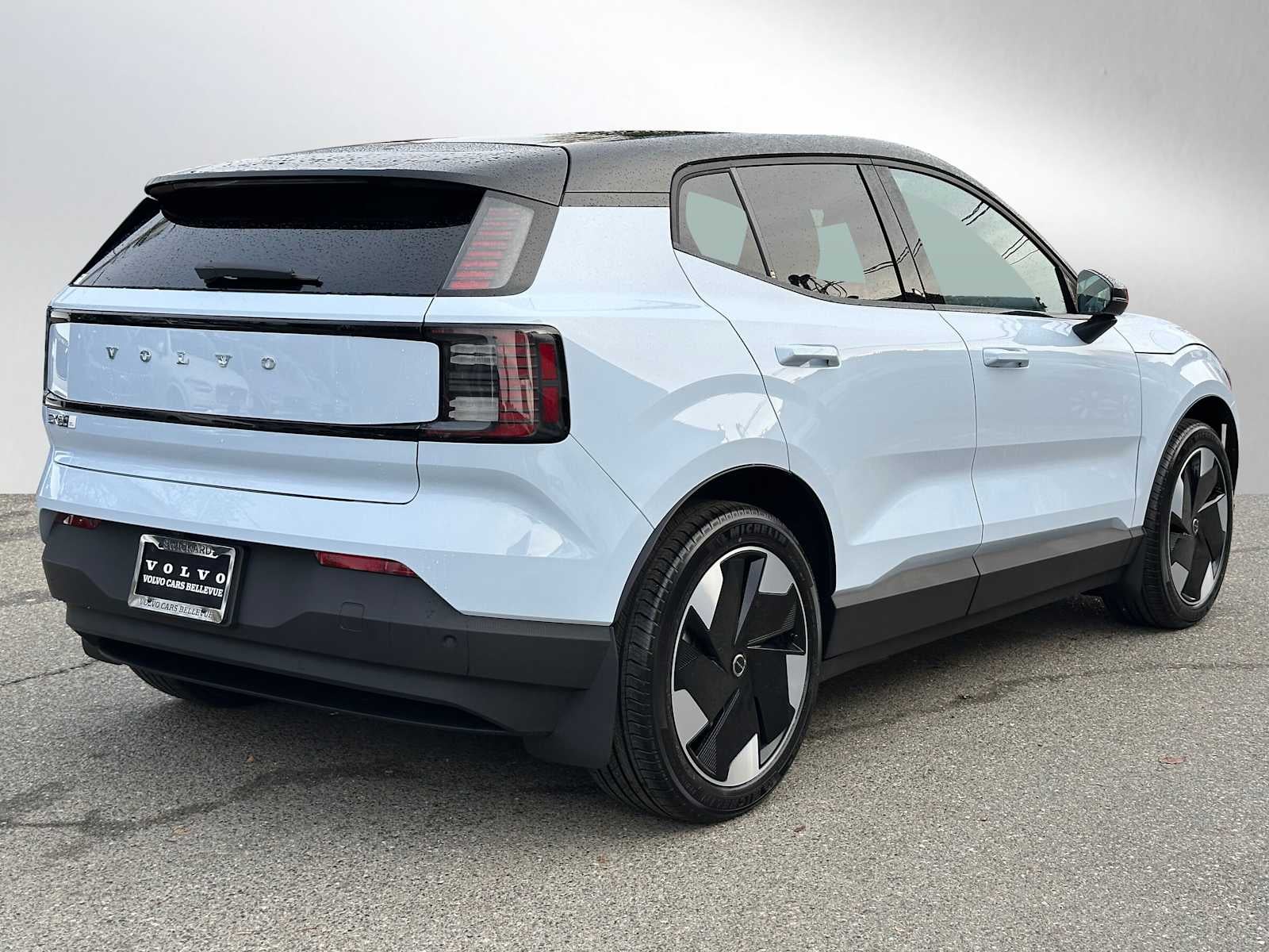 2026 Volvo EX30 Plus