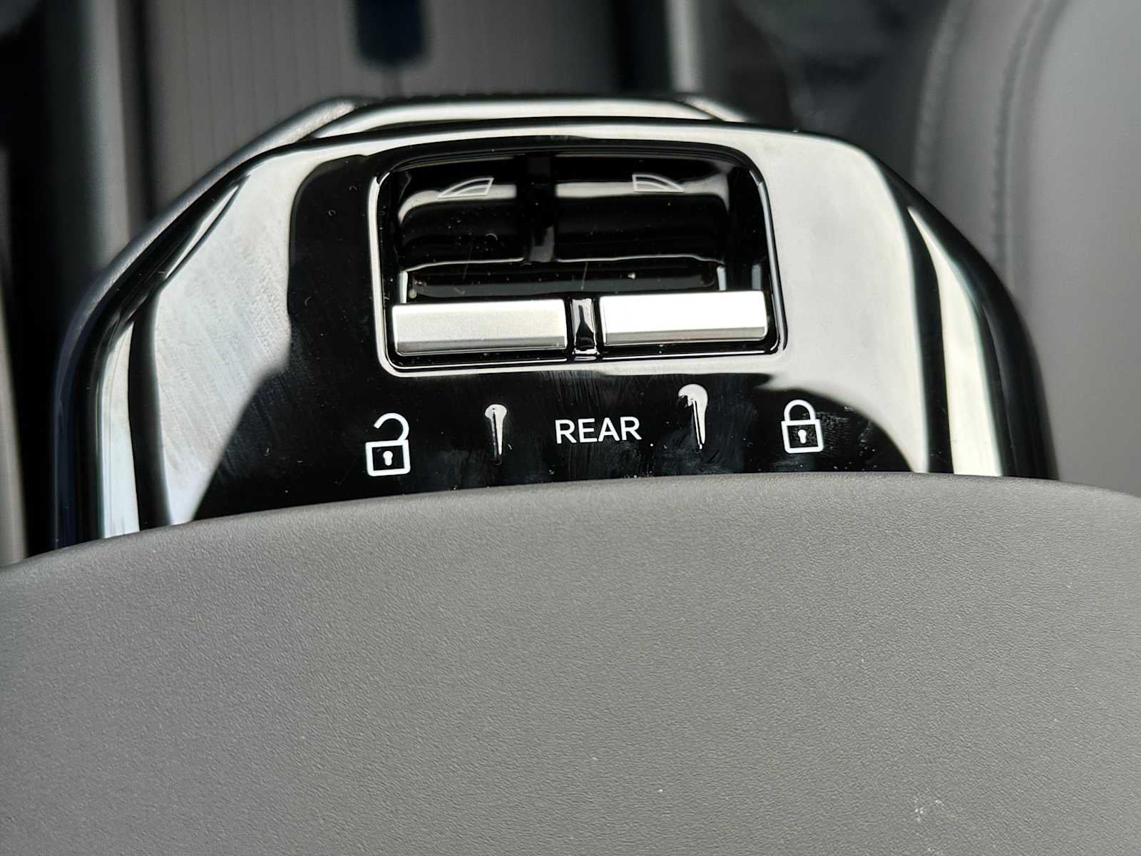 2026 Volvo EX30 Plus