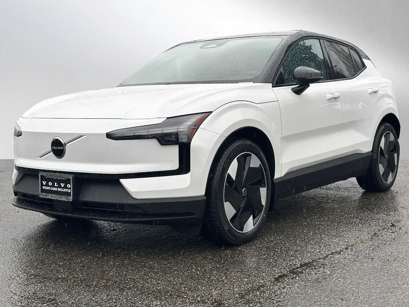2026 Volvo EX30 Plus