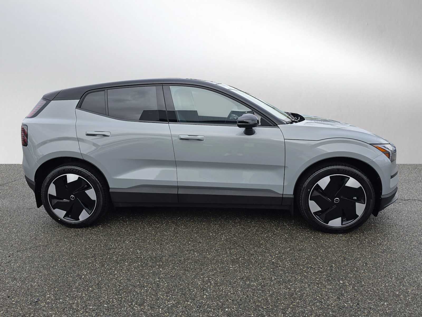 2026 Volvo EX30 Plus