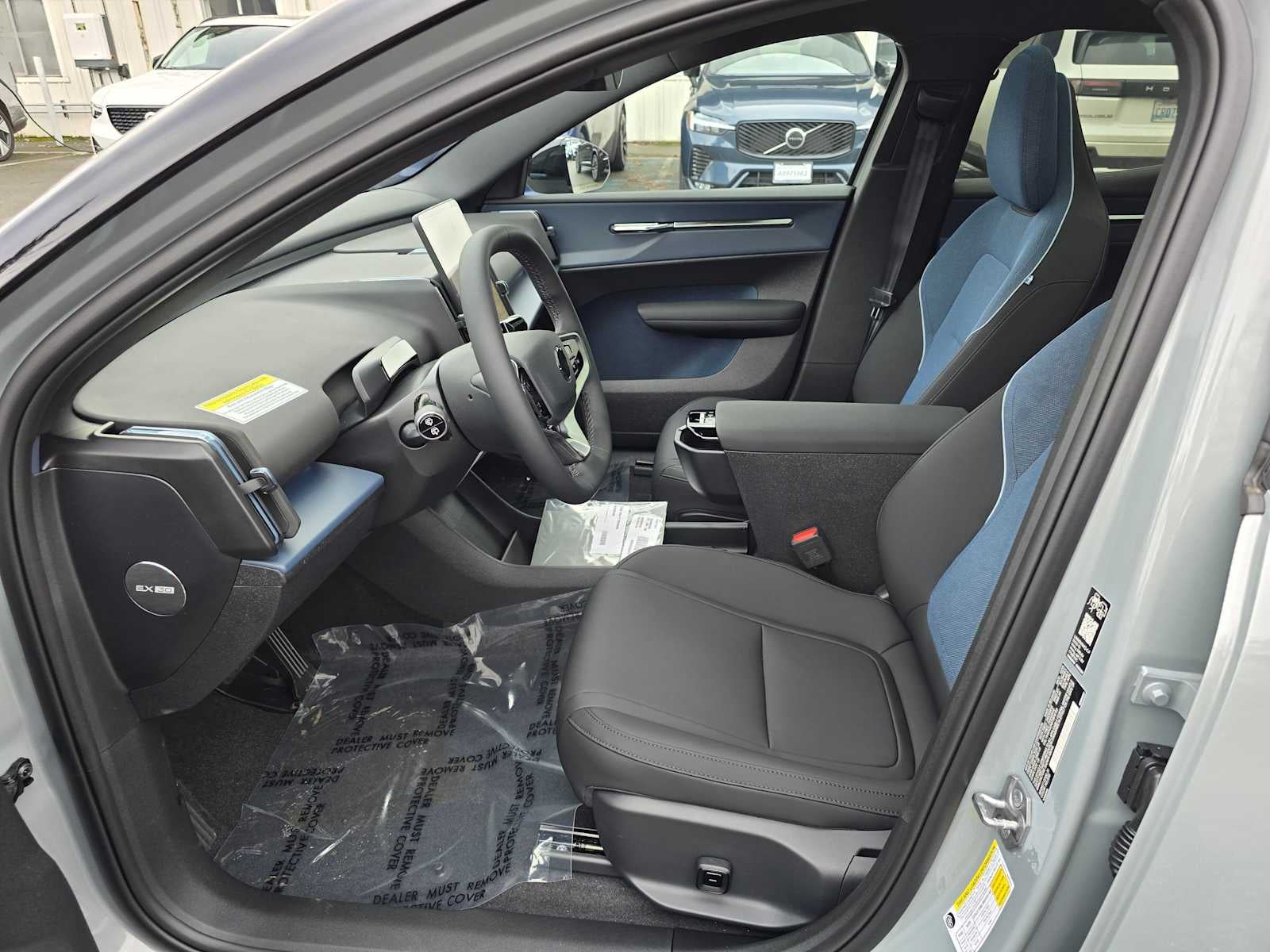 2026 Volvo EX30 Plus