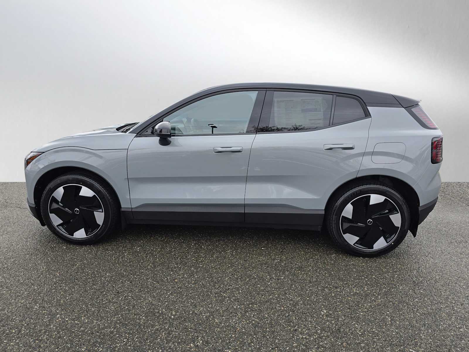 2026 Volvo EX30 Plus