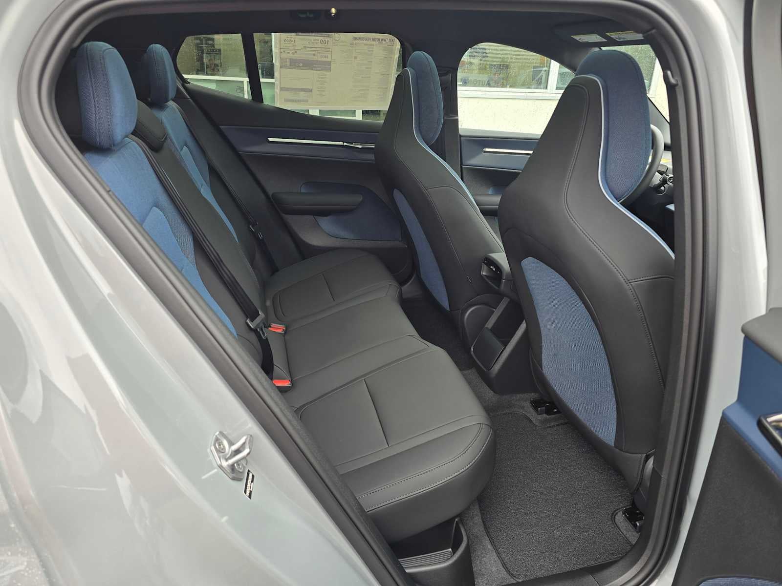 2026 Volvo EX30 Plus