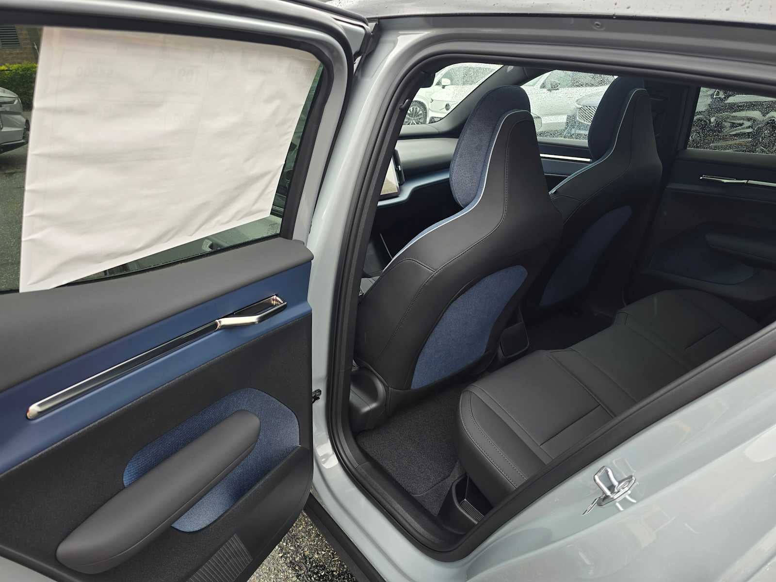 2026 Volvo EX30 Plus
