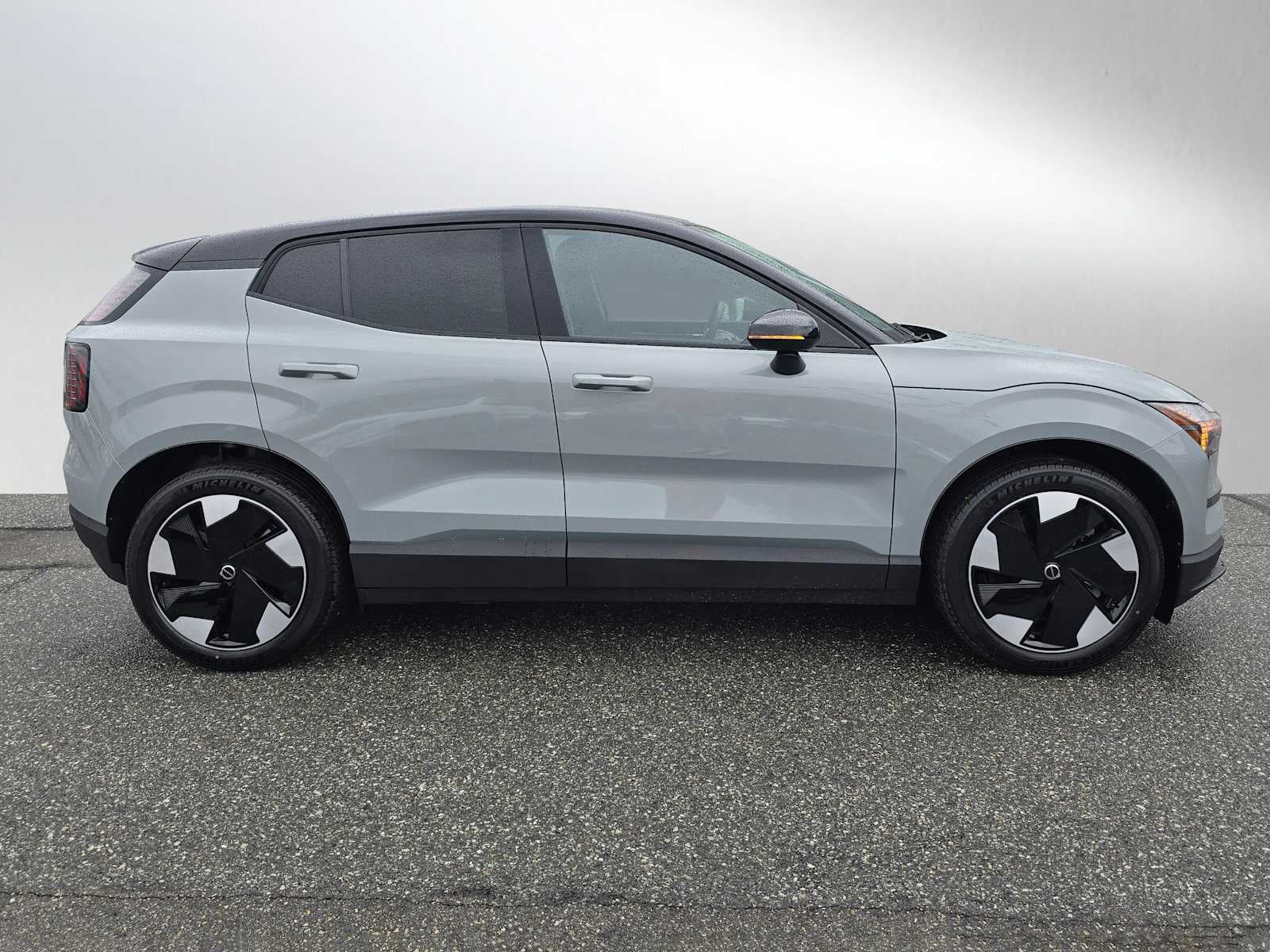 2026 Volvo EX30 Plus