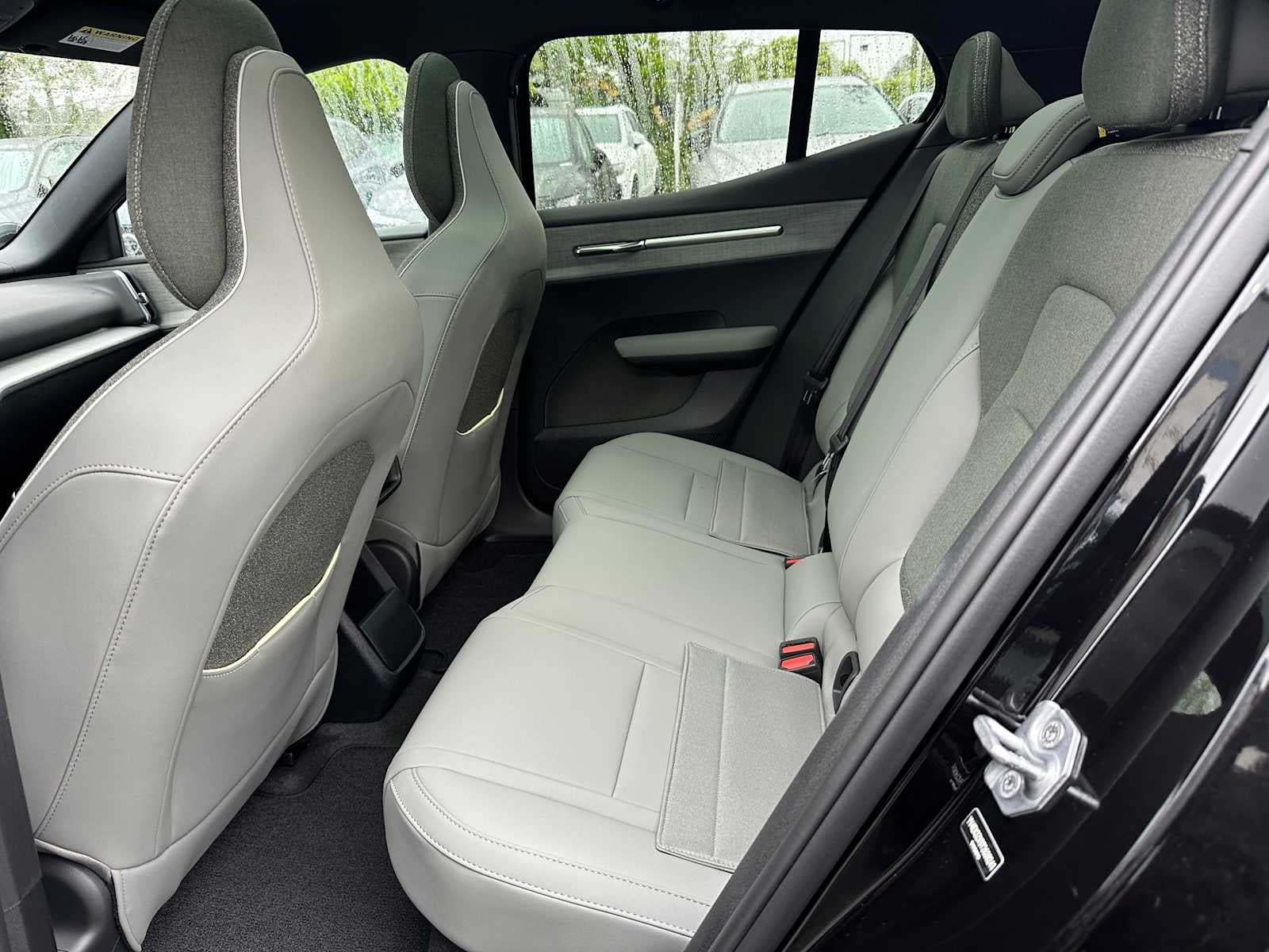 2026 Volvo EX30 Plus