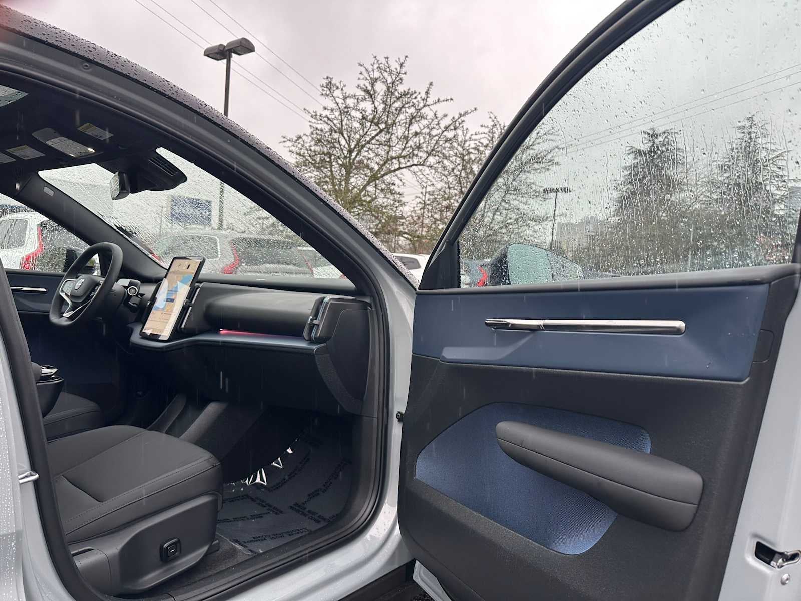 2026 Volvo EX30 Plus