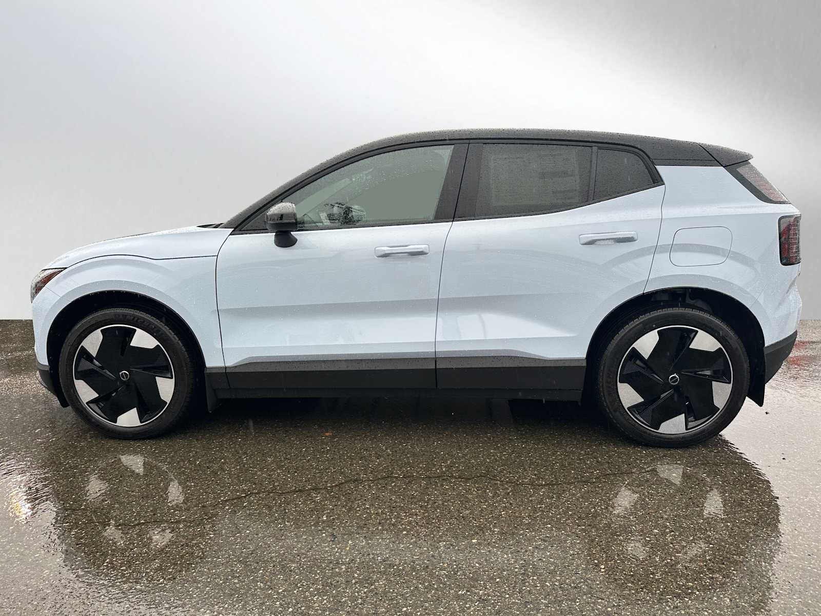 2026 Volvo EX30 Plus