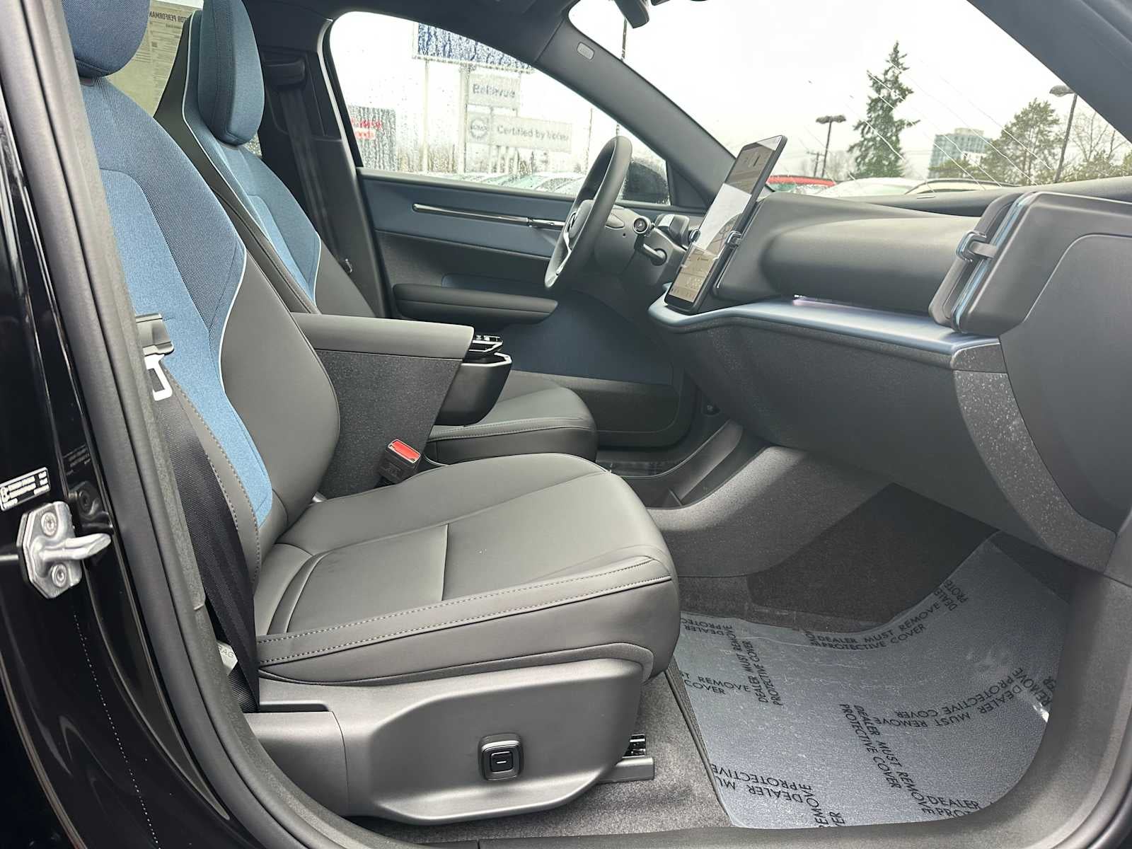 2026 Volvo EX30 Ultra