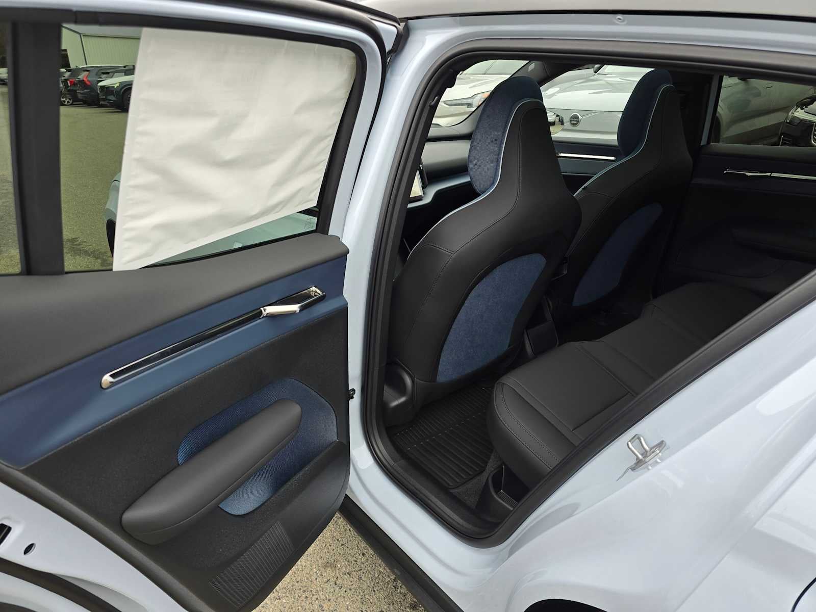 2026 Volvo EX30 Ultra