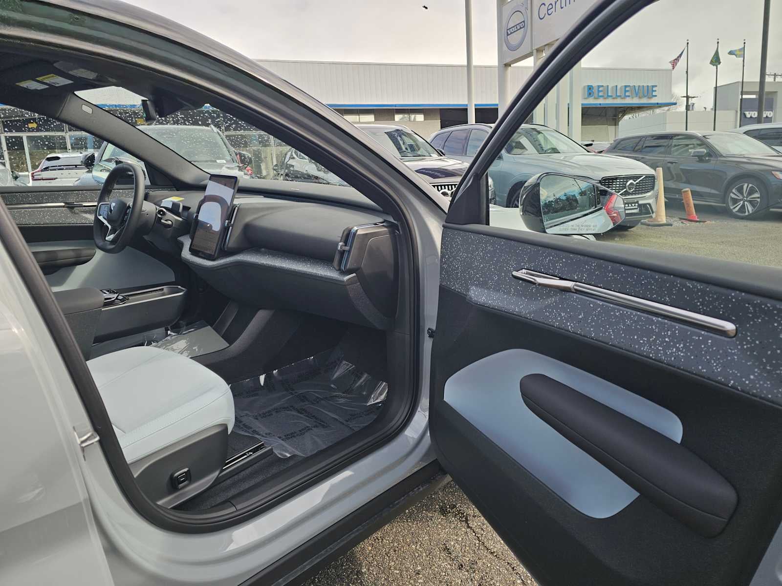 2026 Volvo EX30 Ultra