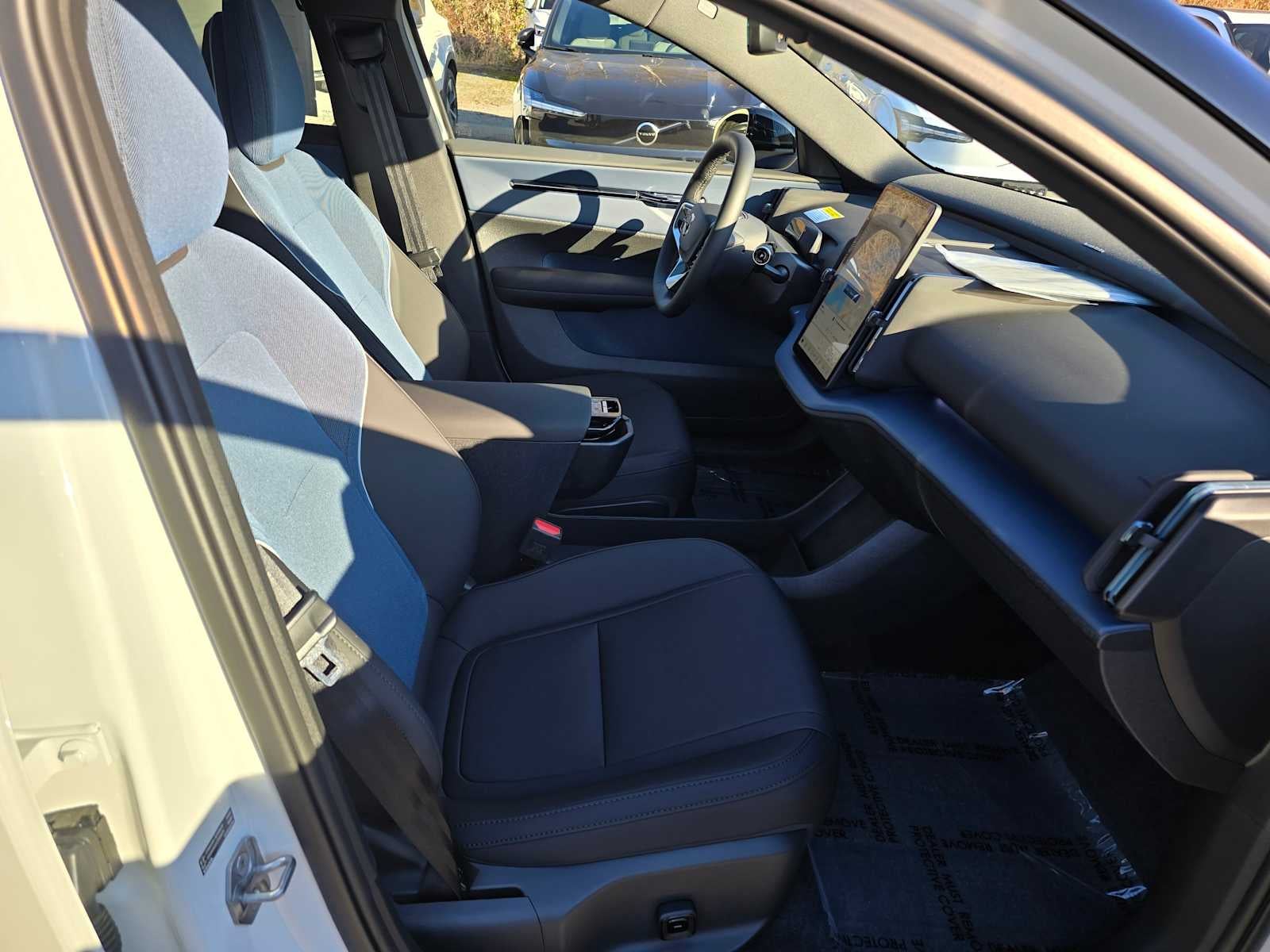 2026 Volvo EX30 Ultra