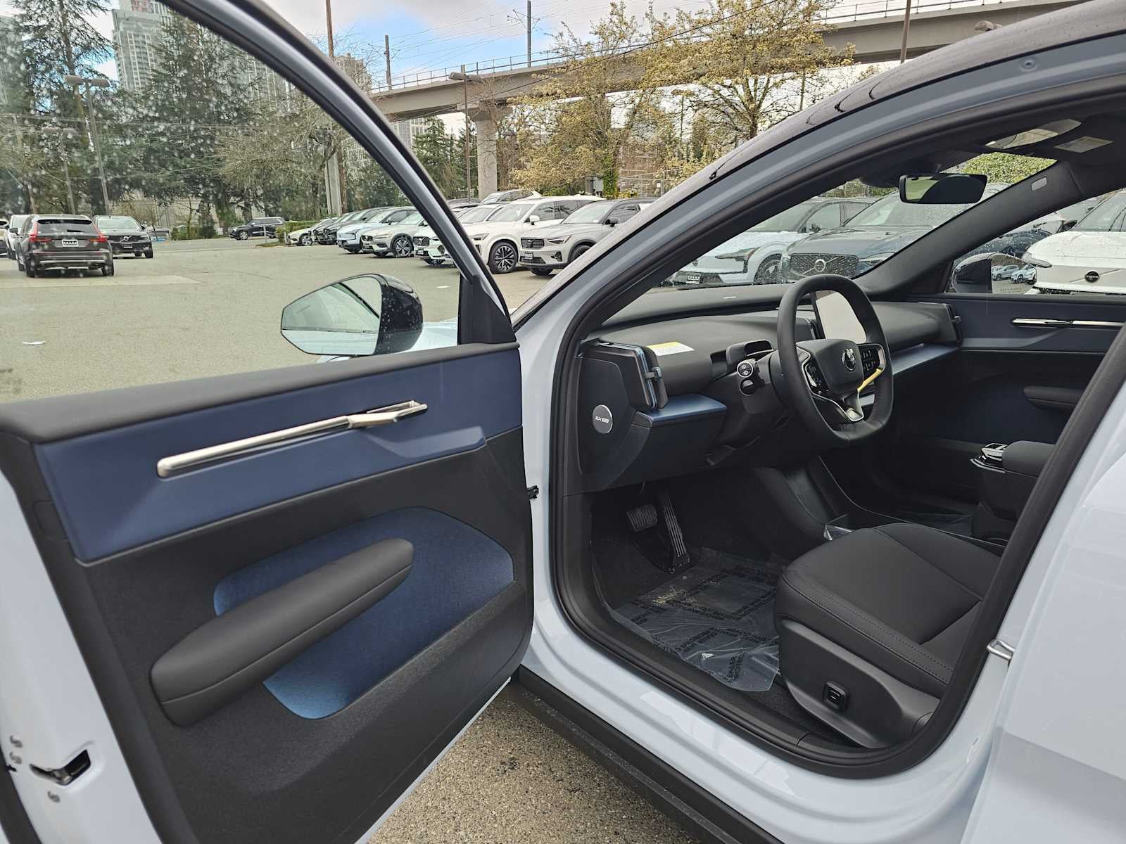 2026 Volvo EX30 Ultra
