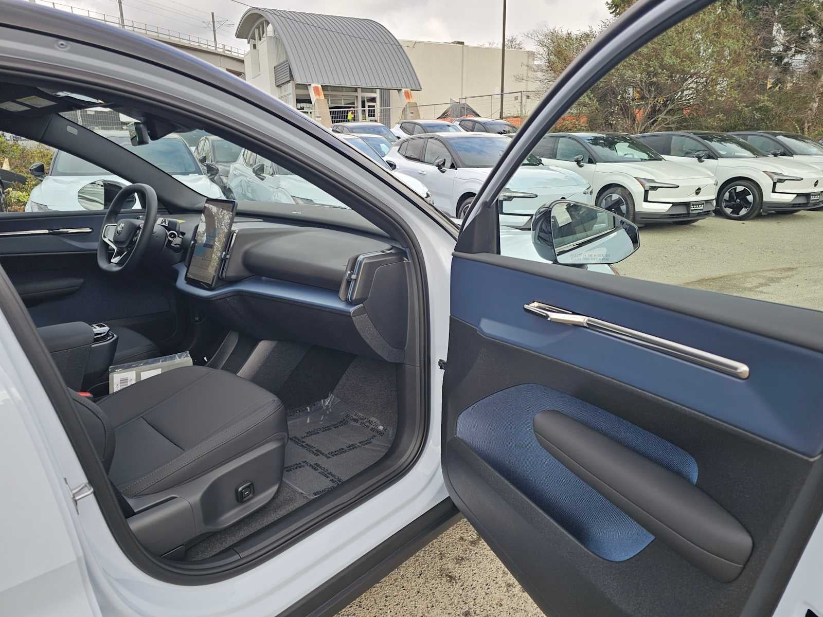 2026 Volvo EX30 Ultra