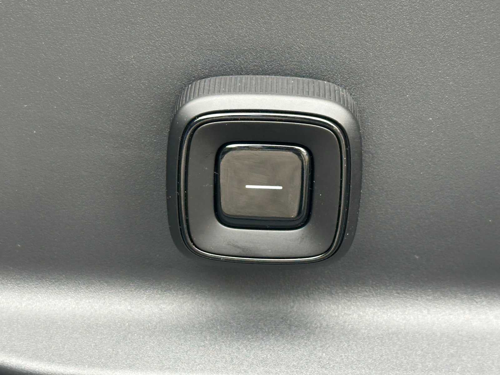 2026 Volvo EX30 Ultra