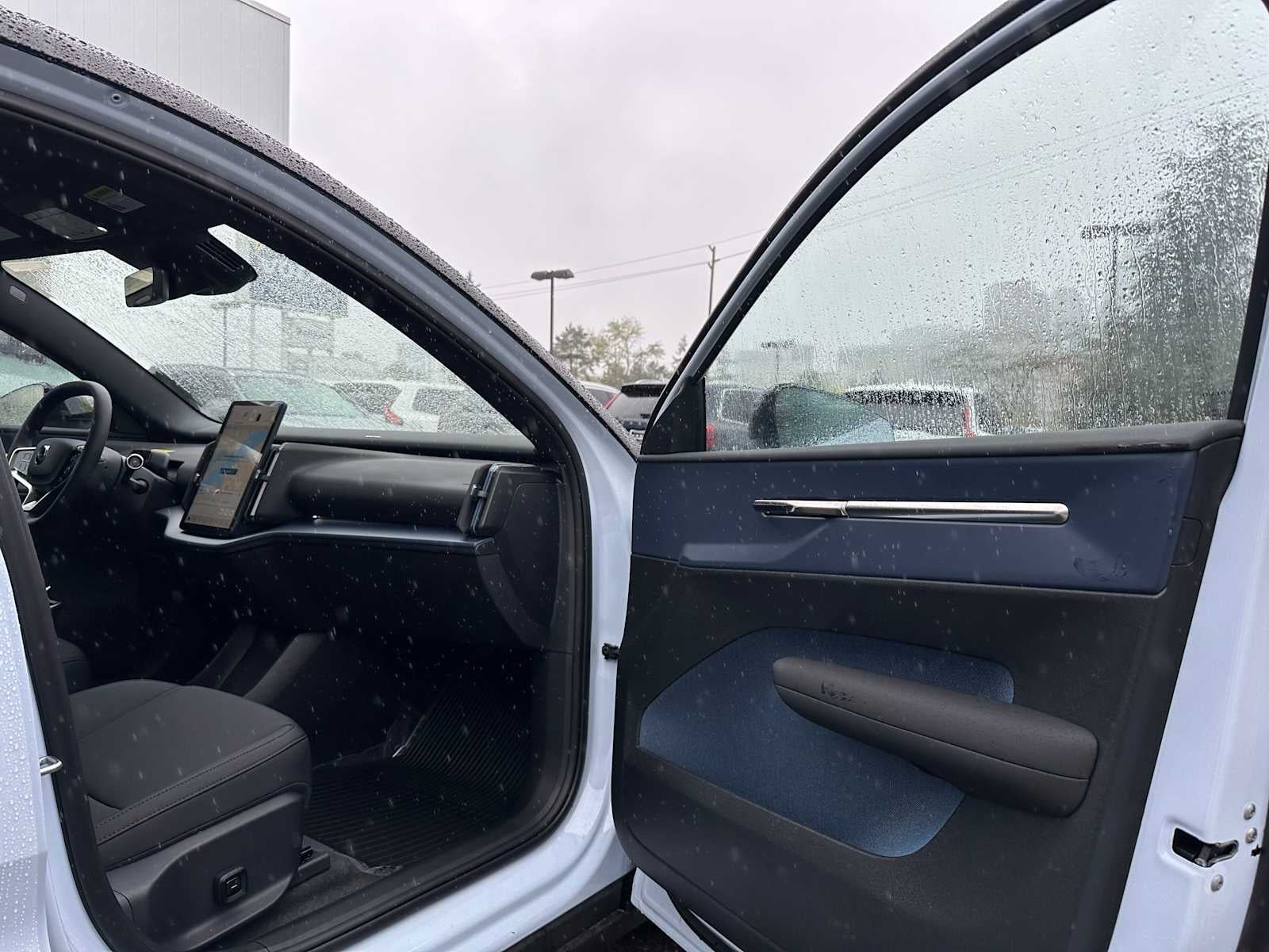 2026 Volvo EX30 Ultra