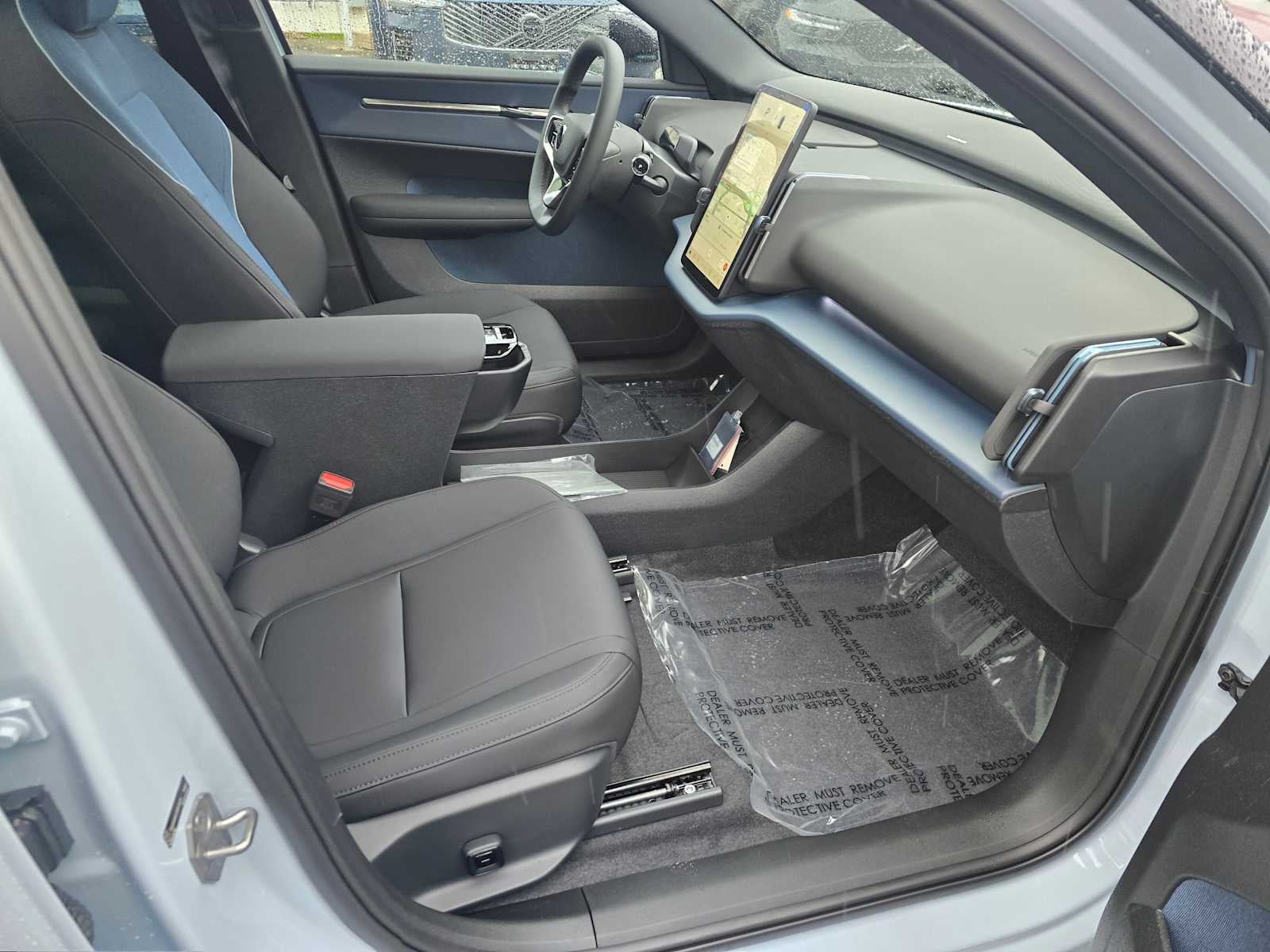 2026 Volvo EX30 Plus
