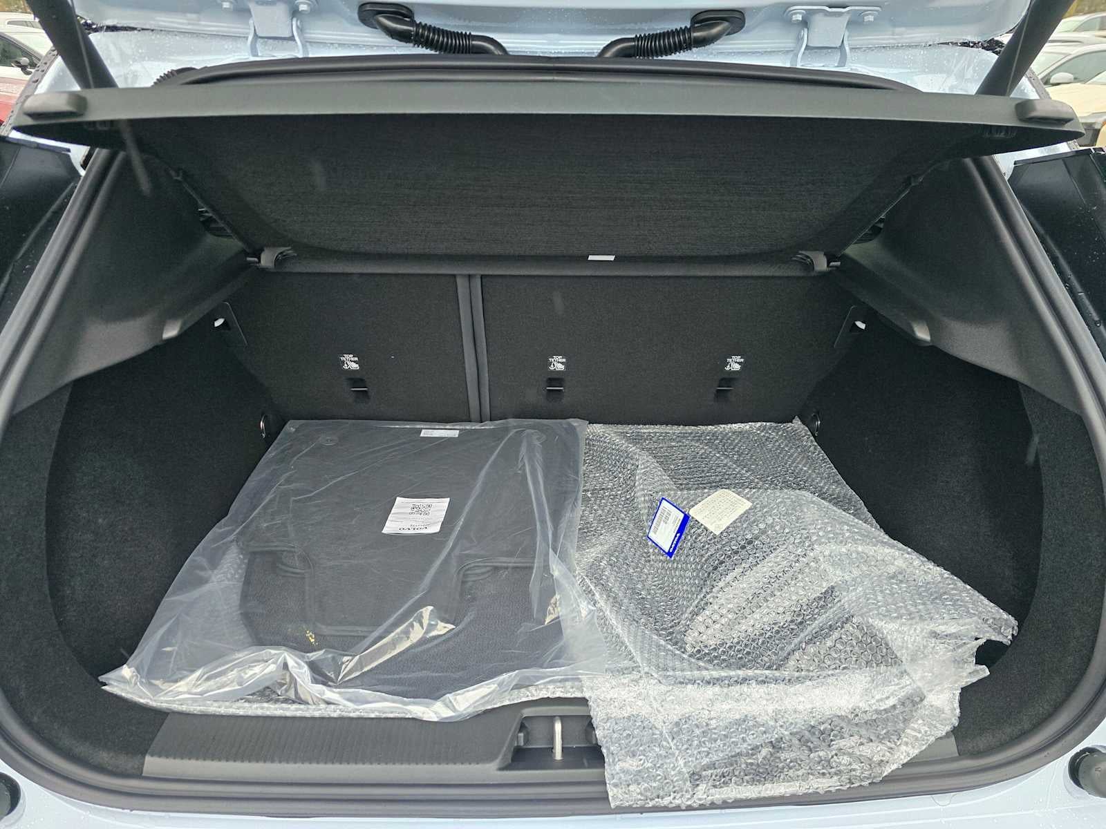 2026 Volvo EX30 Plus