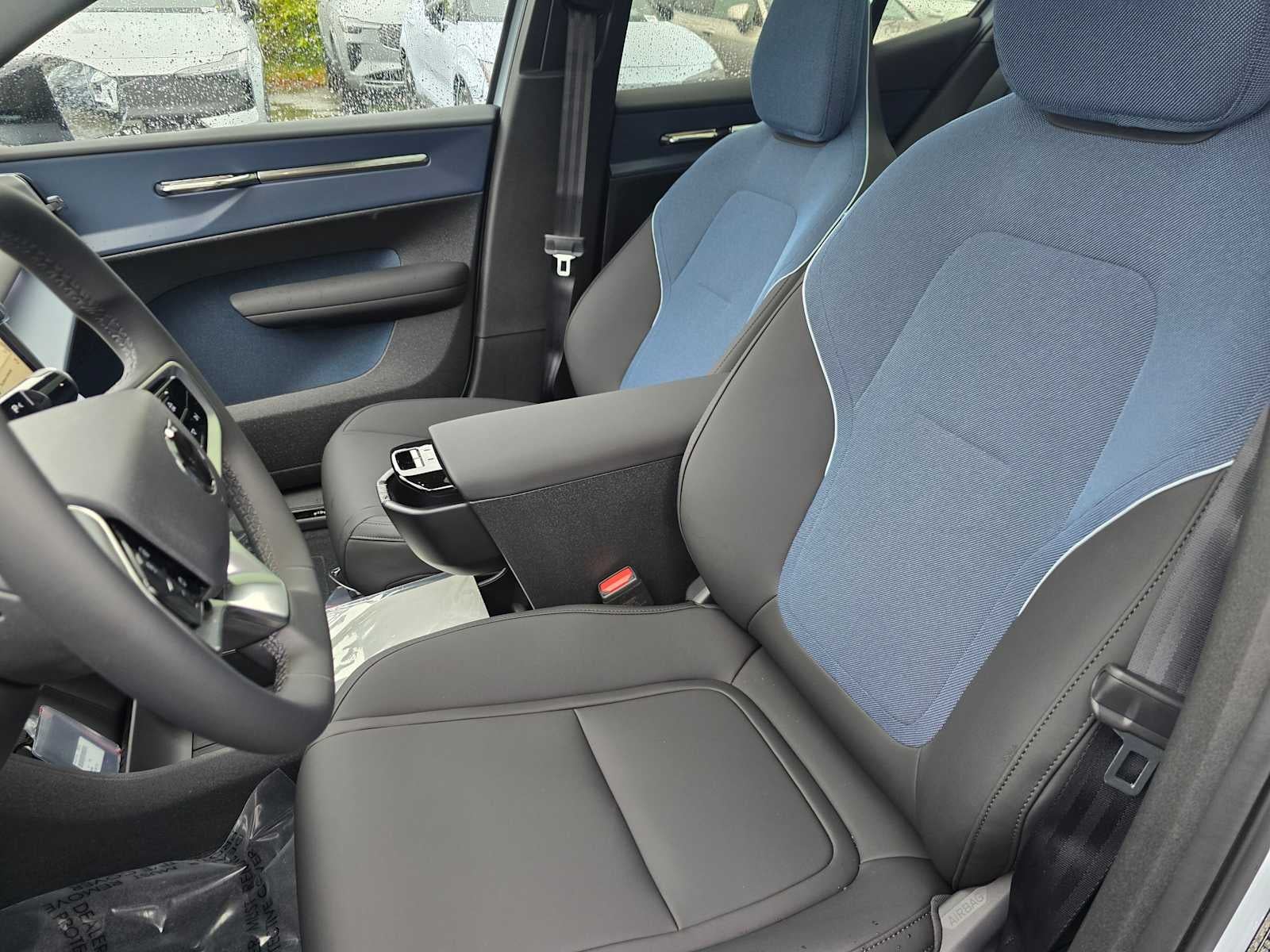 2026 Volvo EX30 Plus