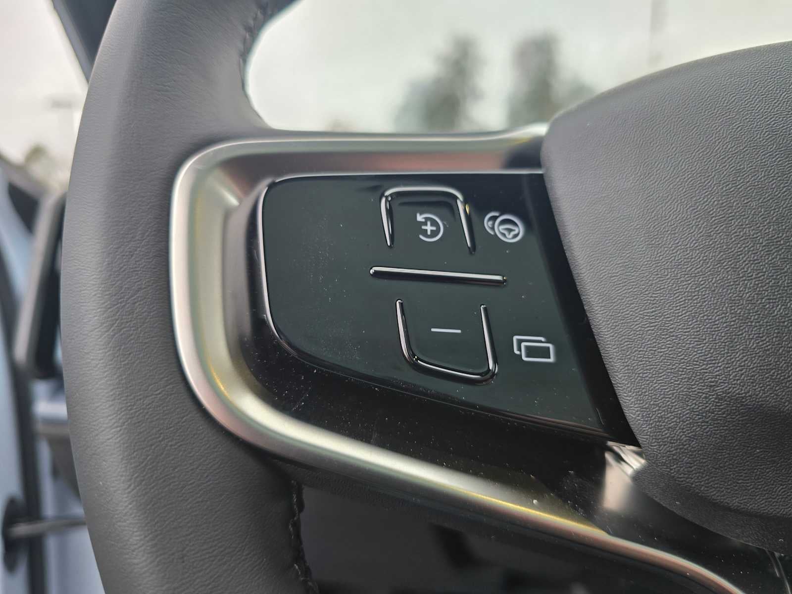 2026 Volvo EX30 Plus
