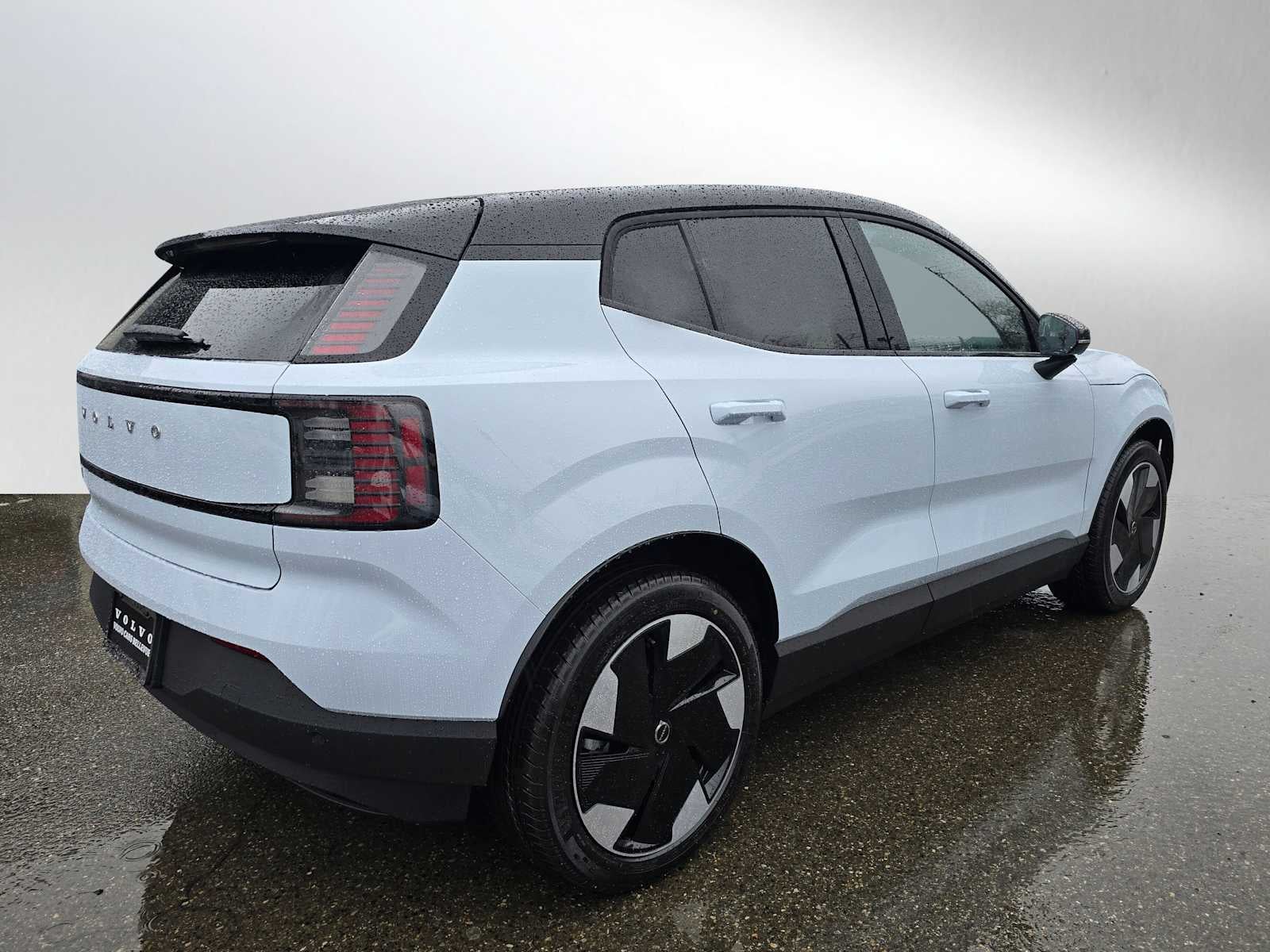 2026 Volvo EX30 Plus