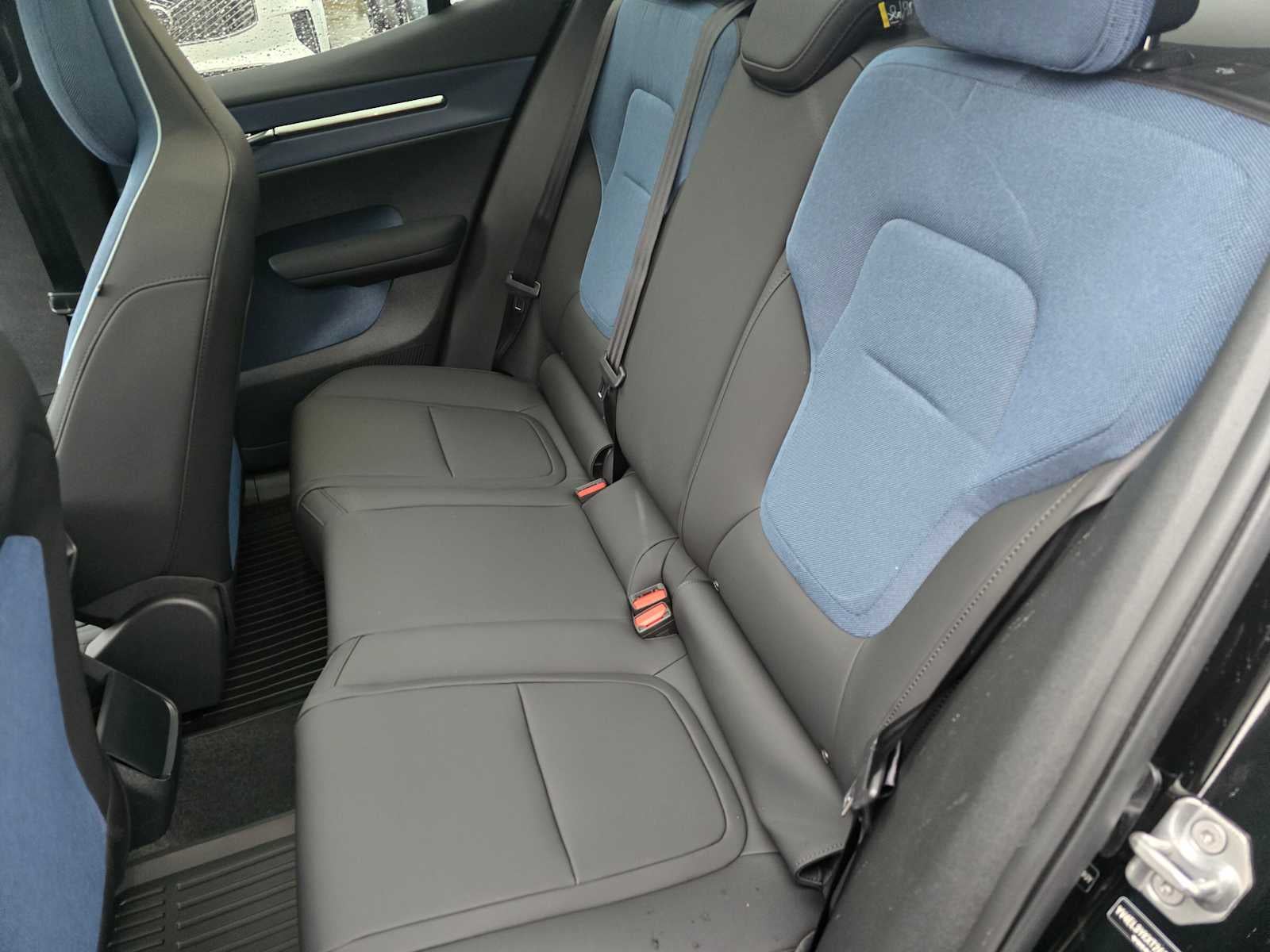2026 Volvo EX30 Plus