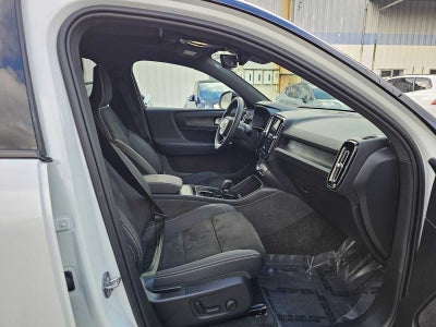 2024 Volvo XC40 Recharge Pure Electric Ultimate