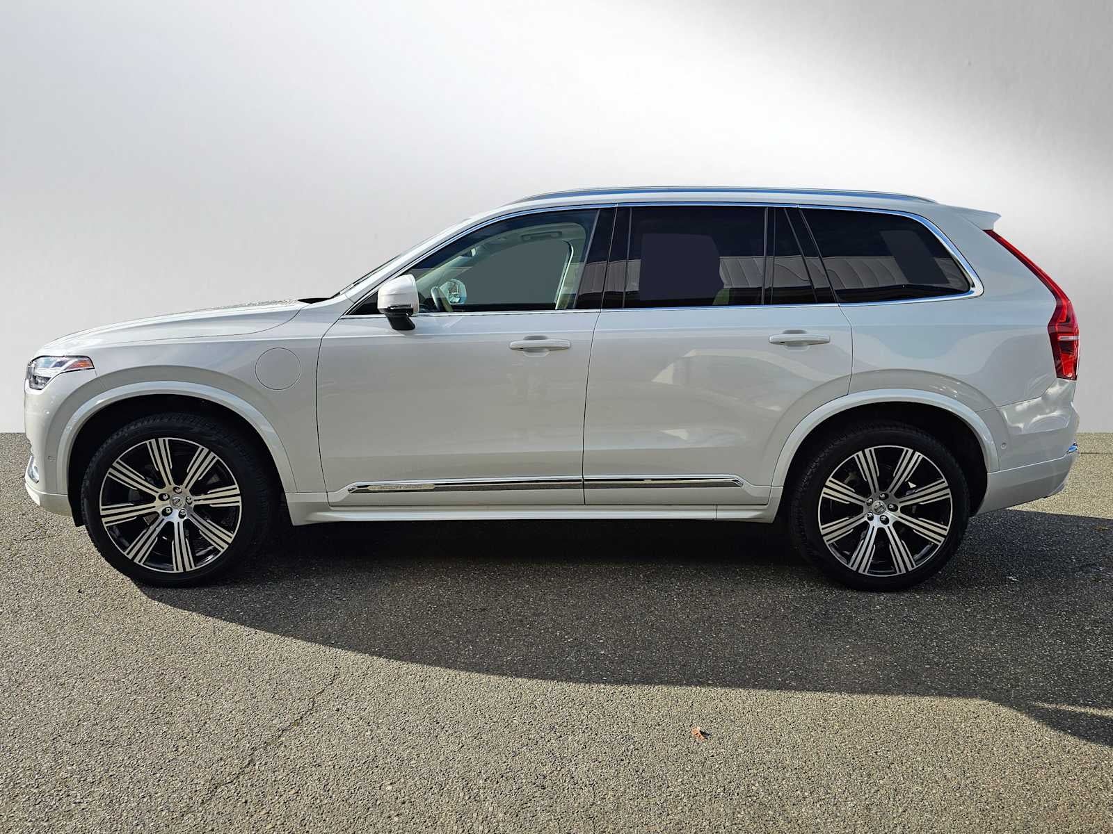 2023 Volvo XC90 Recharge Plug-In Hybrid Ultimate