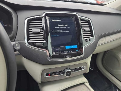 2023 Volvo XC90 Recharge Plug-In Hybrid Ultimate