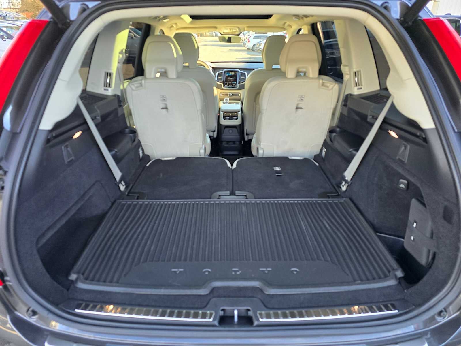 2023 Volvo XC90 Recharge Plug-In Hybrid Ultimate