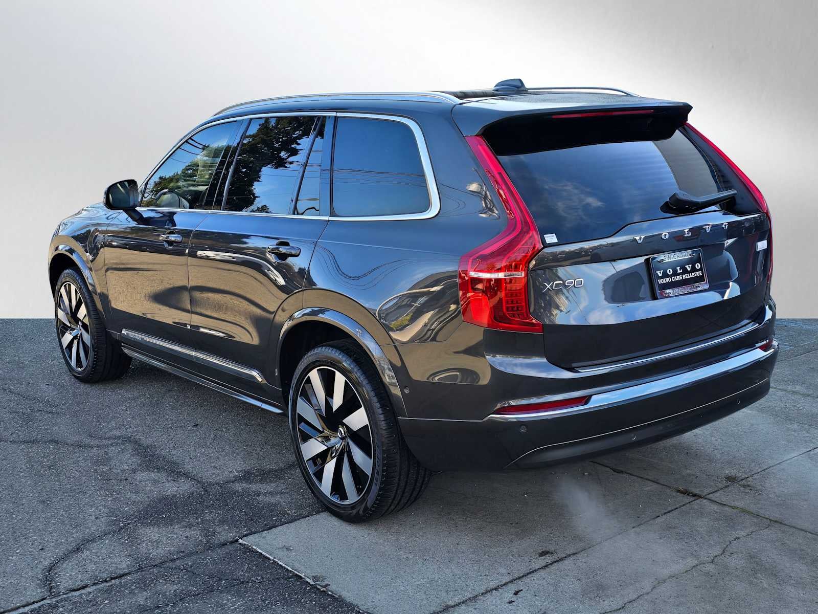 2023 Volvo XC90 Recharge Plug-In Hybrid Ultimate