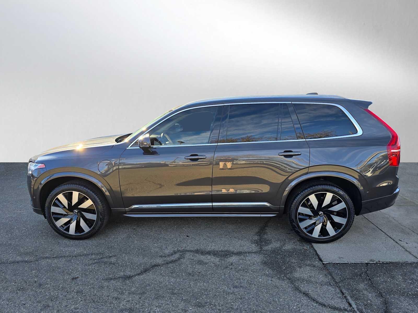 2023 Volvo XC90 Recharge Plug-In Hybrid Ultimate
