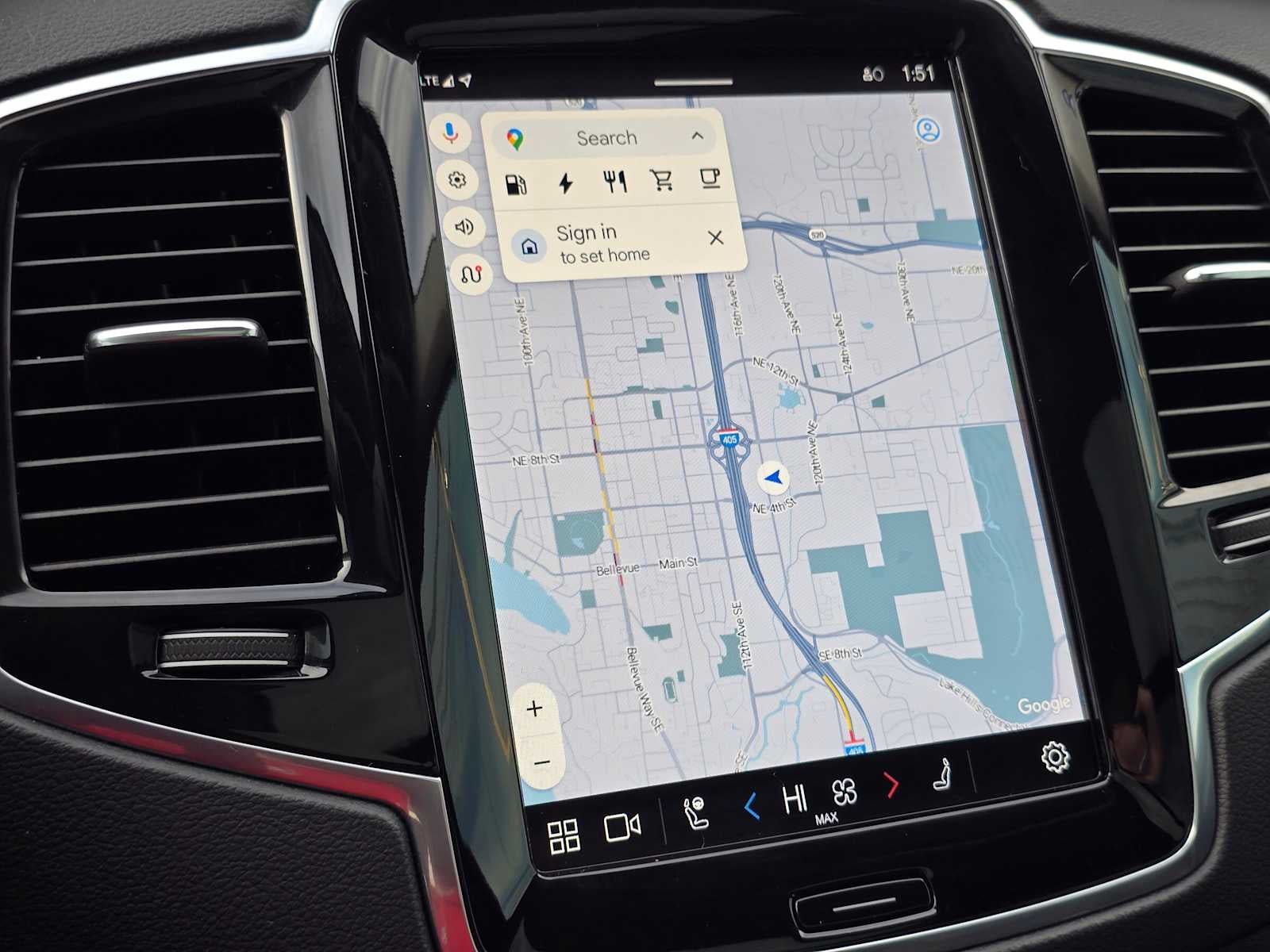 2023 Volvo XC90 Recharge Plug-In Hybrid Ultimate Bright Theme