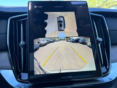 2026 Volvo XC90 Plug-In Hybrid Plus