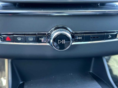 2026 Volvo XC90 Plug-In Hybrid Plus