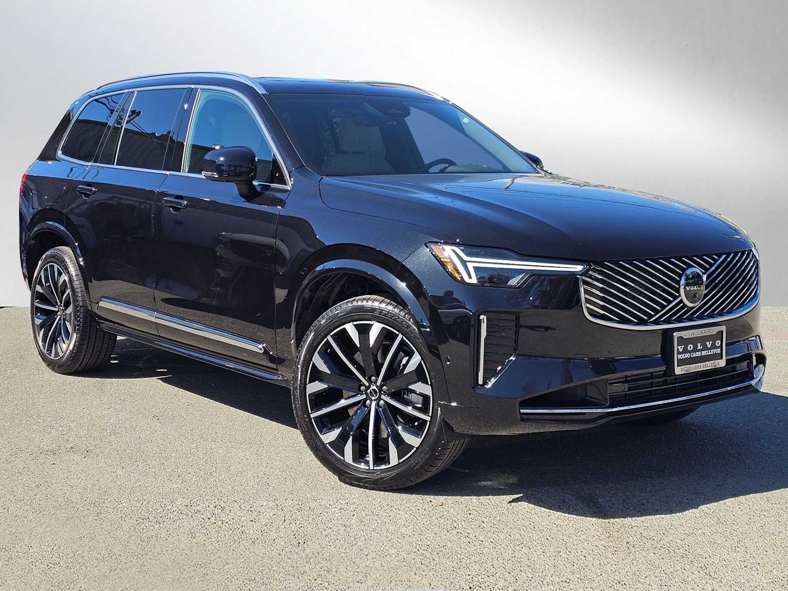 2026 Volvo XC90 Plug-In Hybrid Plus