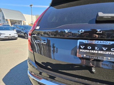2026 Volvo XC90 Plug-In Hybrid Plus