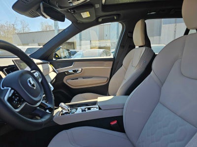 2026 Volvo XC90 Plug-In Hybrid Plus