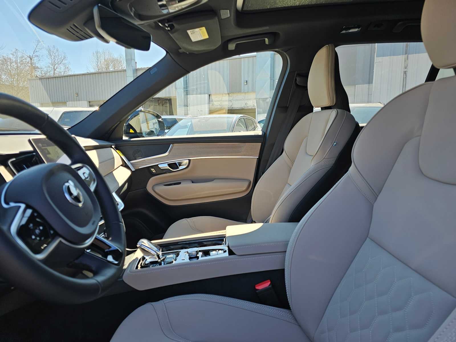 2026 Volvo XC90 Plug-In Hybrid Plus