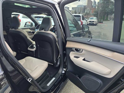 2026 Volvo XC90 Plug-In Hybrid Ultra