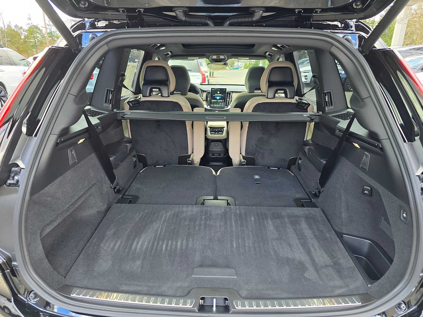 2026 Volvo XC90 Plug-In Hybrid Ultra