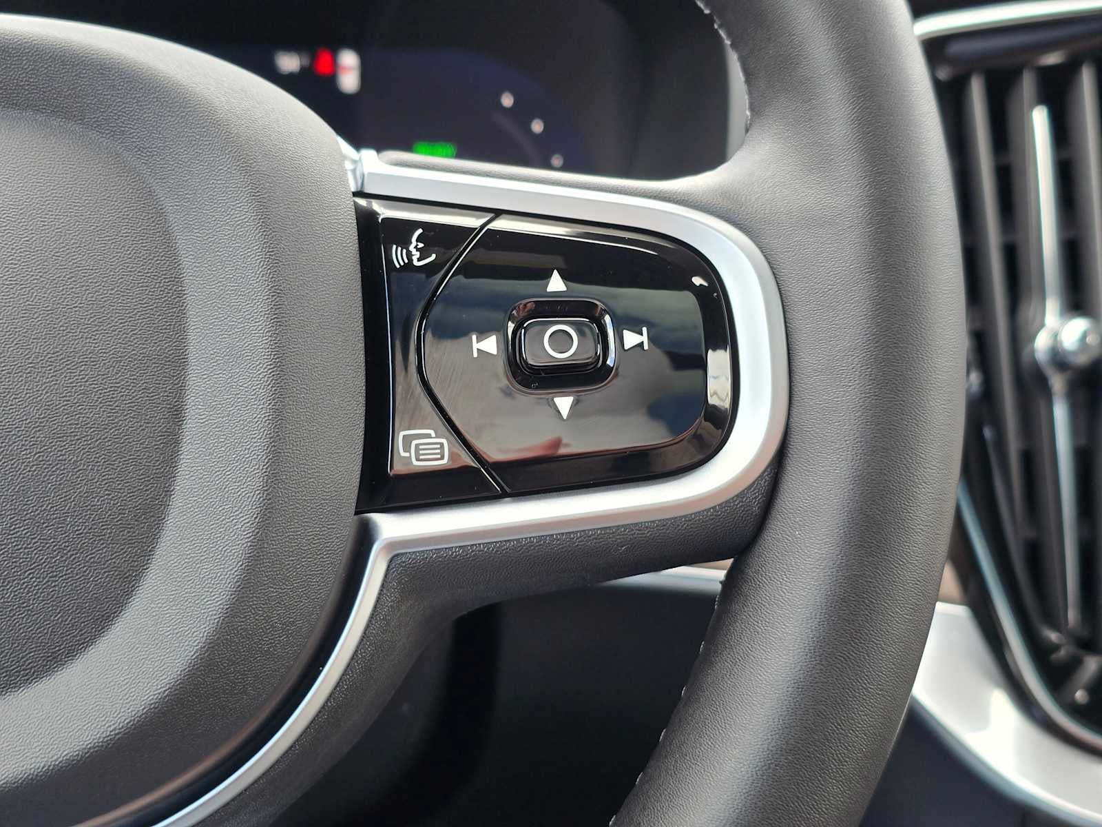 2026 Volvo XC90 Plug-In Hybrid Ultra