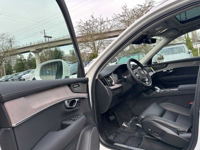 2026 Volvo XC90 Plug-In Hybrid Ultra