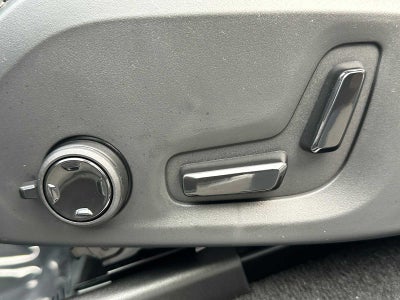 2026 Volvo XC90 Plug-In Hybrid Ultra