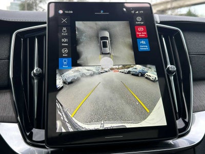 2026 Volvo XC90 Plug-In Hybrid Ultra