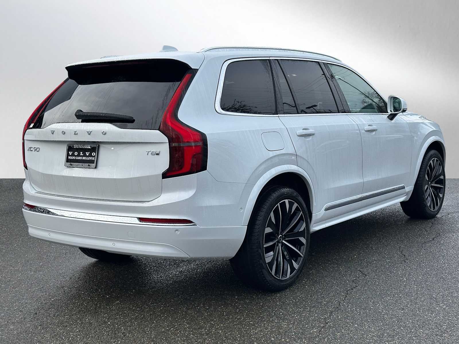 2026 Volvo XC90 Plug-In Hybrid Ultra