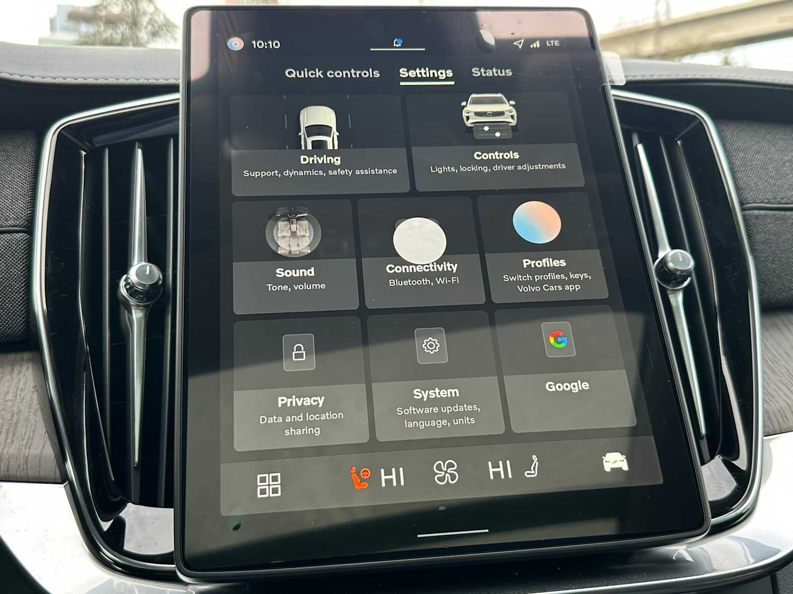 2026 Volvo XC90 Plug-In Hybrid Ultra